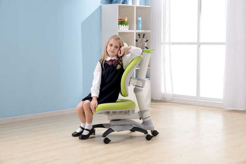Little Soleil DX Series Children's Adjustable Chair