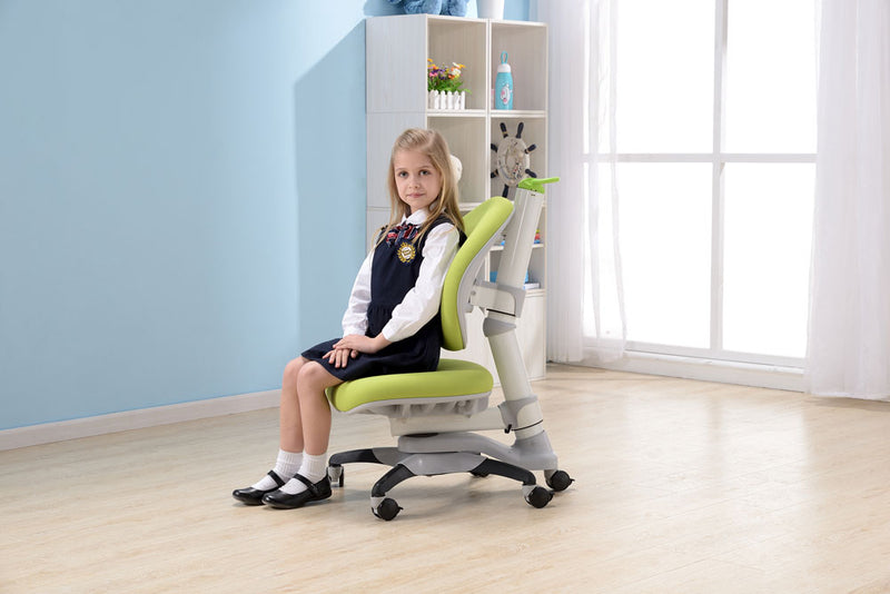 Little Soleil DX Series Children's Adjustable Chair
